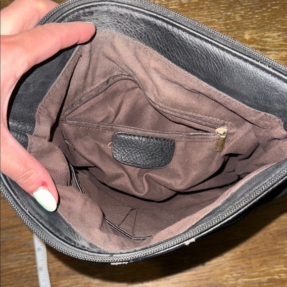 Tory Burch Black Leather Crossbody Bag - Picture 5 of 7